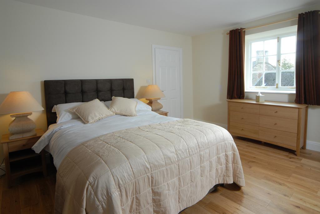 Unicorn Aparthotel Suites Stow-on-the-Wold الغرفة الصورة